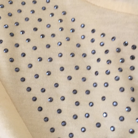 Cold shoulder top - Picture 3 of 3